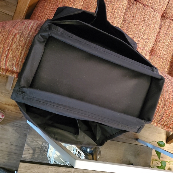 Over the Arm Remote Organizer - Picture 5 of 6